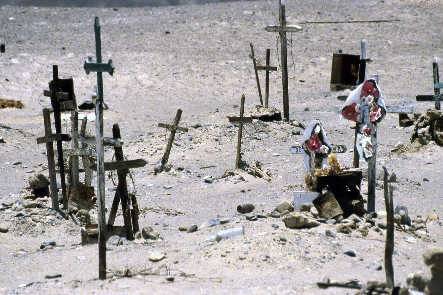 Nazca, cemetery for poor people in the desert